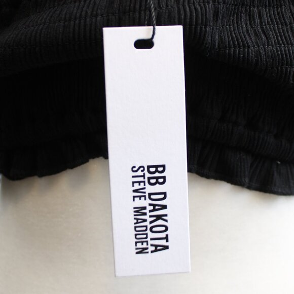 BB DAKOTA Women's Black Catch A Glance Smocked Ruffle Crop Top Size Medium NWT - Picture 5 of 9